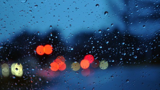 evening-city-rain-glass-drops-light-lights-bokeh-mood